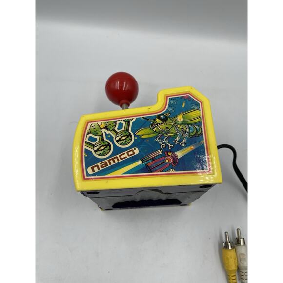 Vintage Namco 5 in 1 Arcade Classics 2003 Plug n Play TV Game Joystick Handheld - Picture 4 of 9